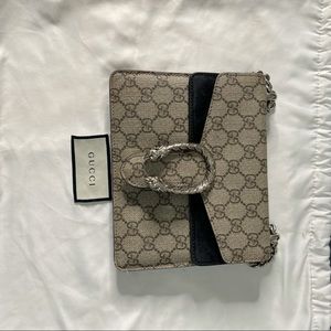 Dionysus GG Supreme mini bag